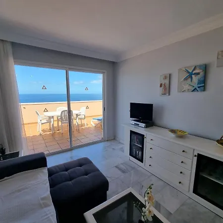 Enjoy Holiday-wonderful Views Apartment *