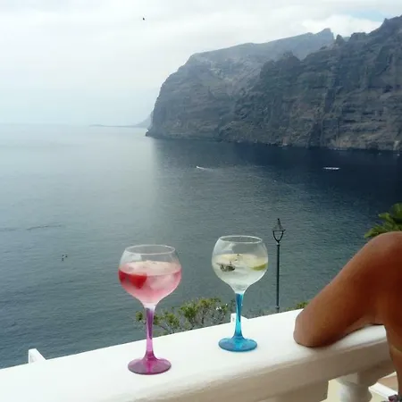 Enjoy Holiday-wonderful Views * Acantilado de los Gigantes